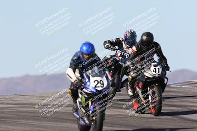 media/Dec-07-2025-CVMA (Sun) [[3e7d2de5dc]]/Race 7-Formula Lightweight Twins Shootout/